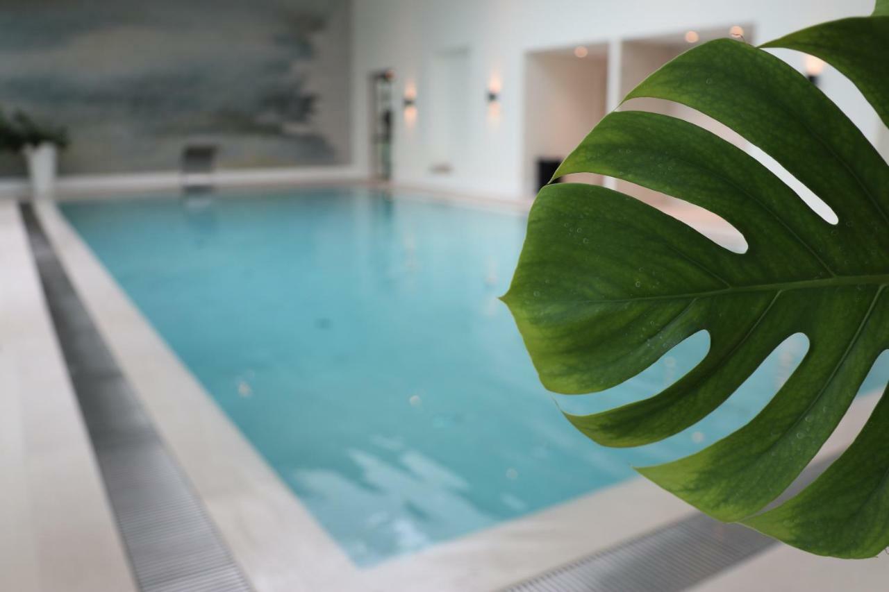 Van Der Valk Hotel Апелдоорн Екстериор снимка