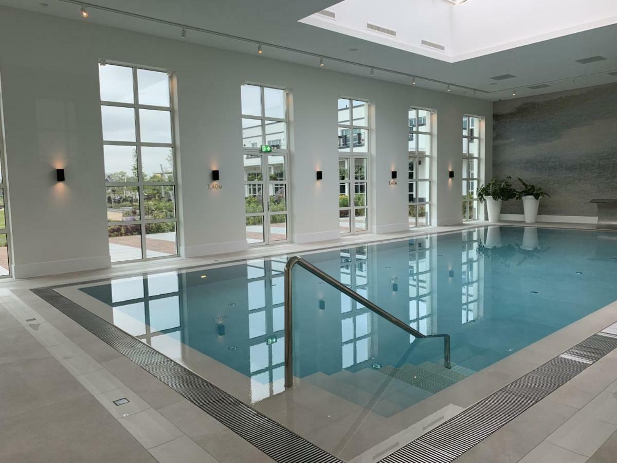 Van Der Valk Hotel Апелдоорн Екстериор снимка
