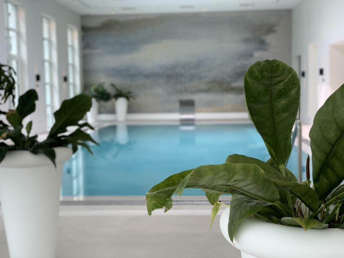 Van Der Valk Hotel Апелдоорн Екстериор снимка